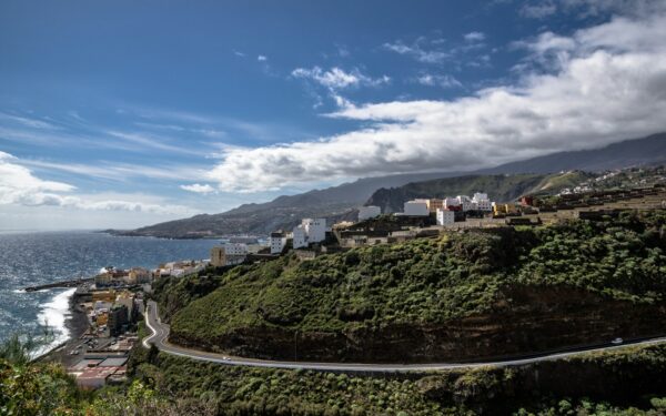 The day a Caribbean city vanished: how the 1902 Mount Pelée eruption reshaped volcanic science