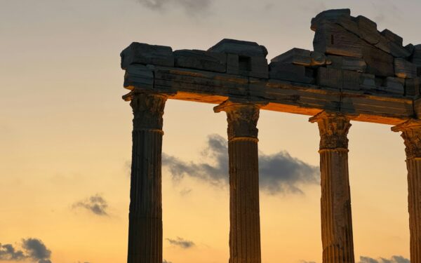 Why the western Roman Empire collapsed and what it can teach us today