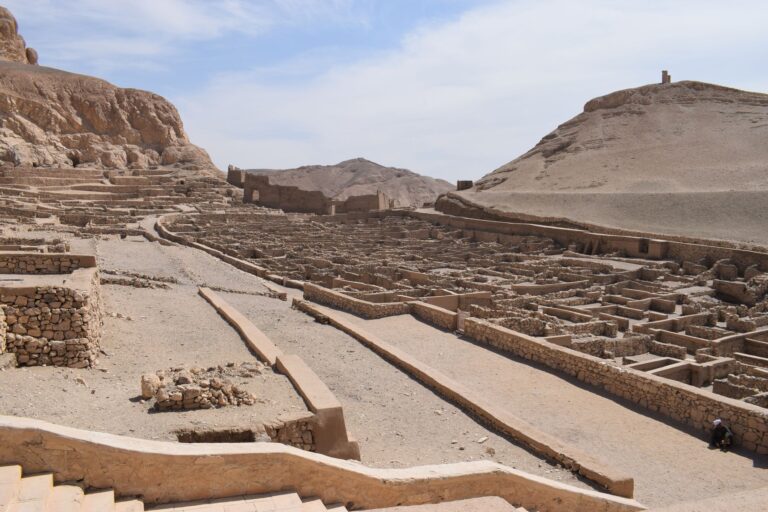 Amarna ruins desert