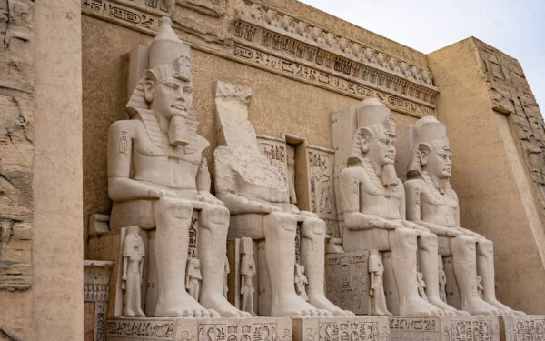 How ancient Egyptian clothing expressed identity, status and belief
