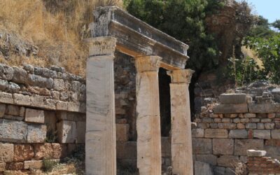 How ancient Greek homes shaped family life, status and the line between public and private