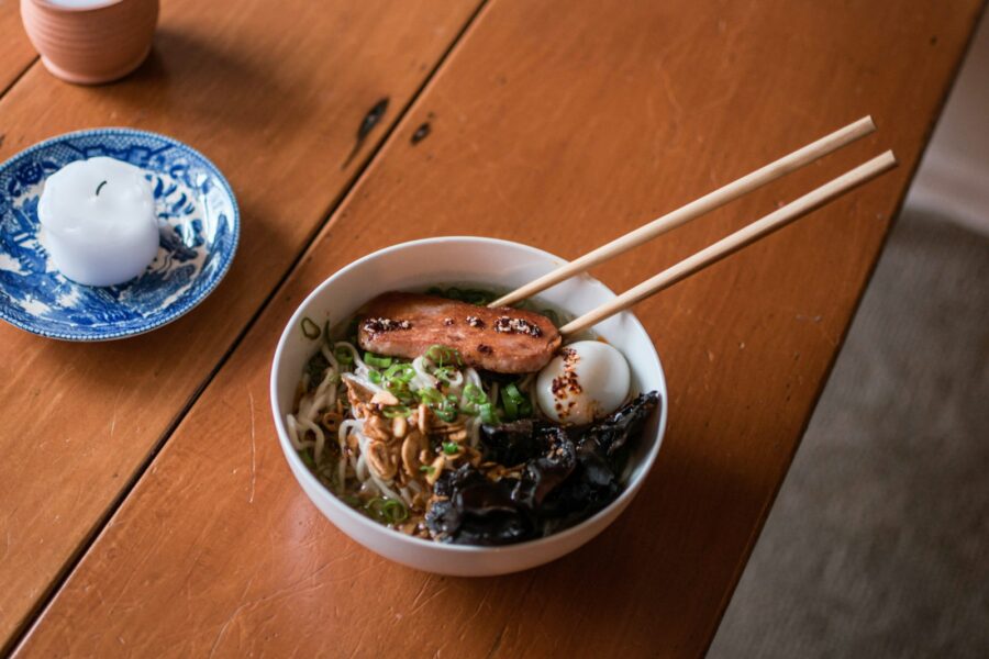 Chopsticks rice bowl