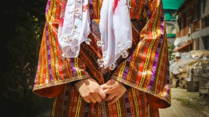 How clothing colors carried hidden messages in history