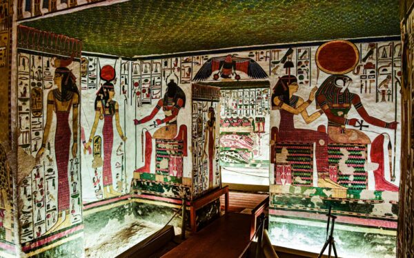 How Etruscan feasts mixed food, family and the gods in ancient Italy