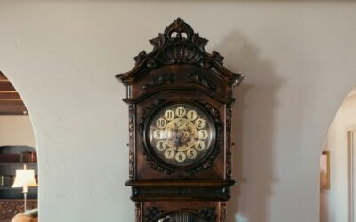 How people told time before clocks: water, candles and curious daily routines