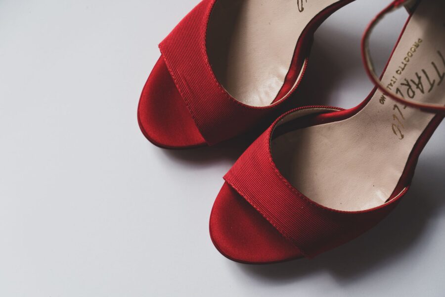 Baroque court shoes