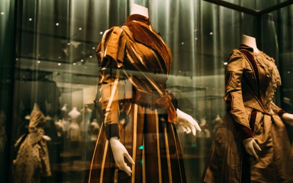 How the “poison dress” scare showed Victorian fears stitched into fashion
