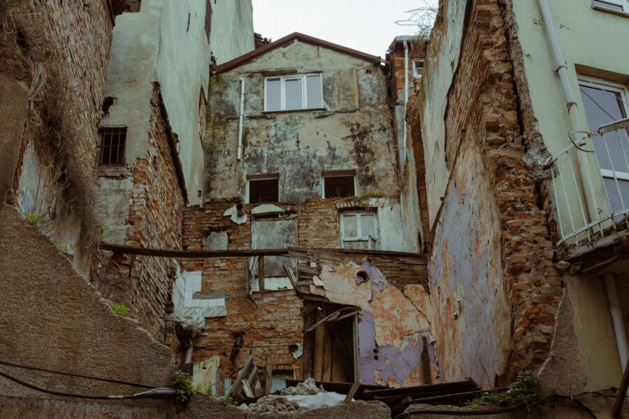 Warsaw ghetto ruins