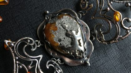 How Victorian hair jewelry turned grief into wearable memories