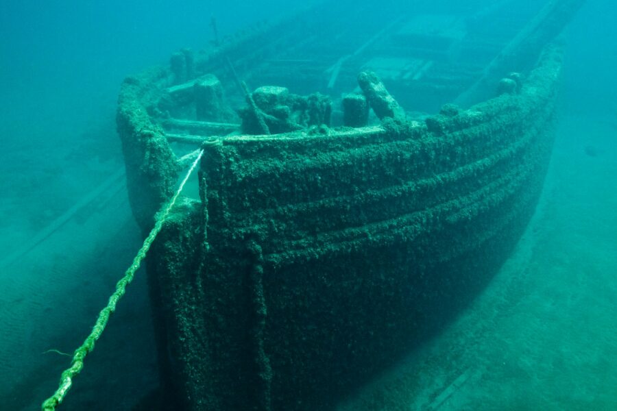 Old shipwreck underwater