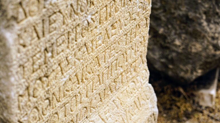 Cuneiform clay tablet