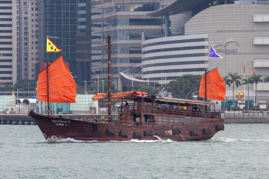 Chinese junk ship