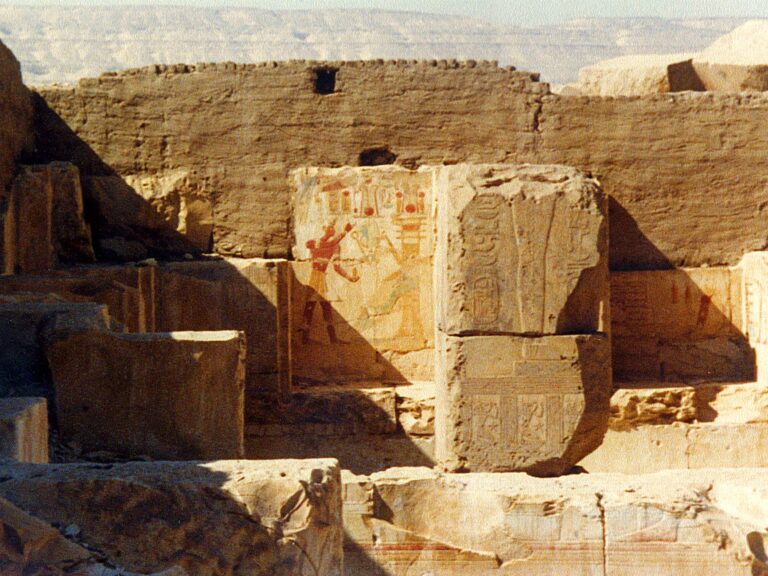 Amarna ruins desert