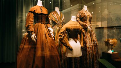 How the “poison dress” panic exposed the strange dangers hiding in 19th‑century fashion