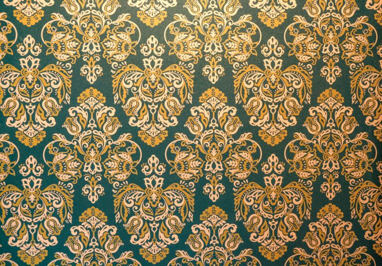 Arsenic green wallpaper