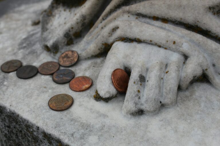 Ancient coin hand