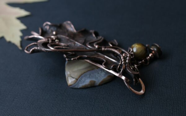 How Victorian hair jewelry turned grief into wearable memory