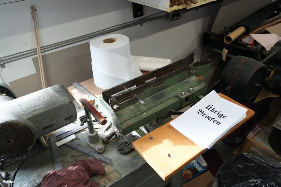 Old seismograph machine