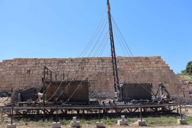 Carthaginian harbor archaeological